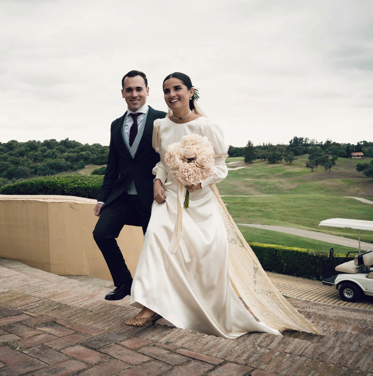 Vestido de novia — Lucía